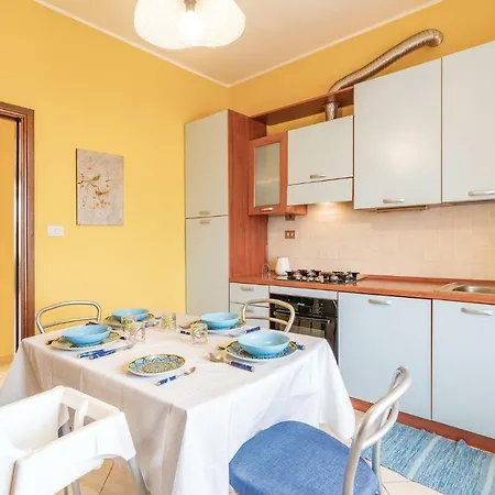 Appartemento Alfieri Апартаменты *